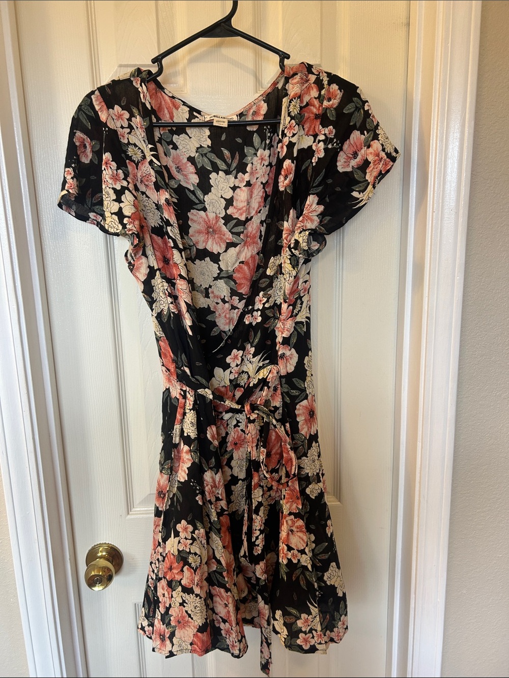 Billabong Floral Wrap Midi Dress in Black and Pink